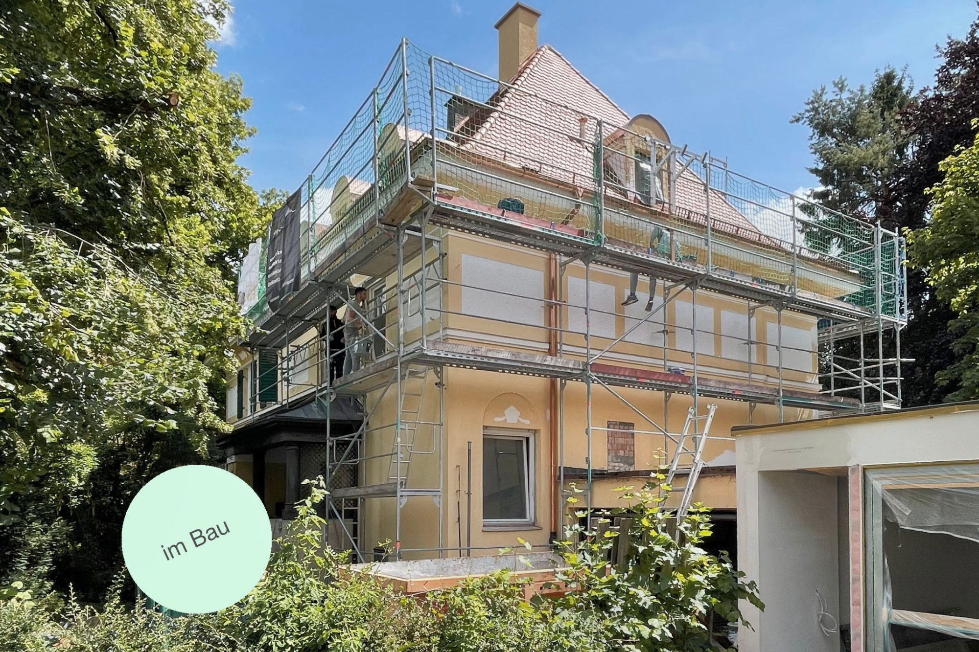 Baustelle von der Straße